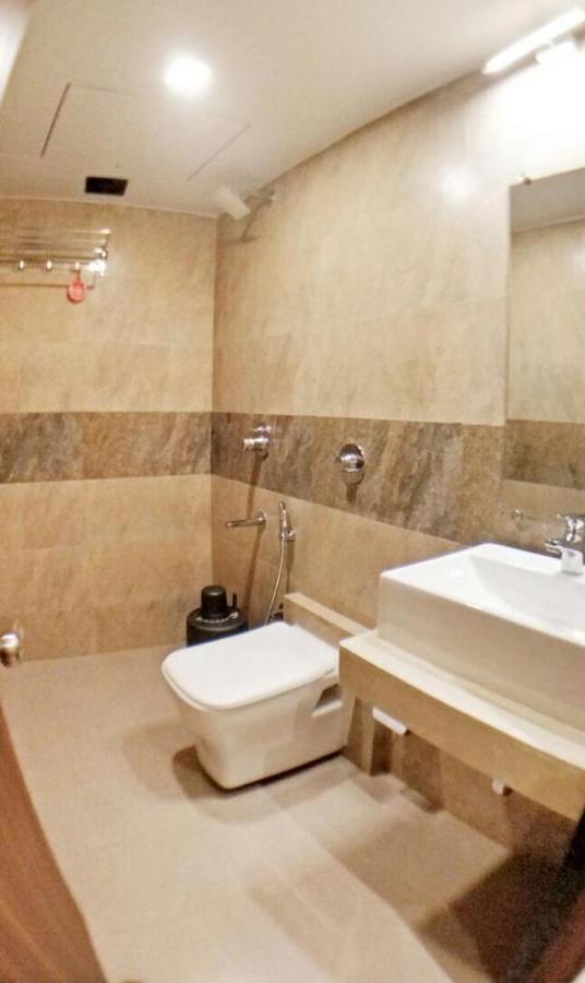 Hotel Emerald Near T2 International Airport Mumbai Luaran gambar