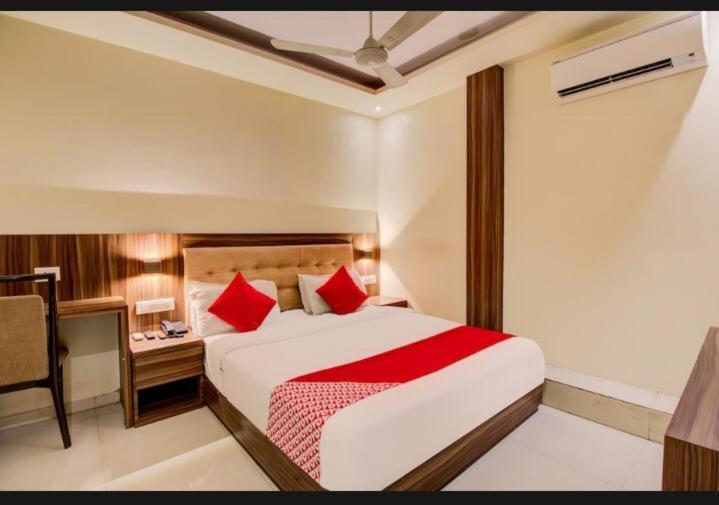 Hotel Emerald Near T2 International Airport Mumbai Luaran gambar