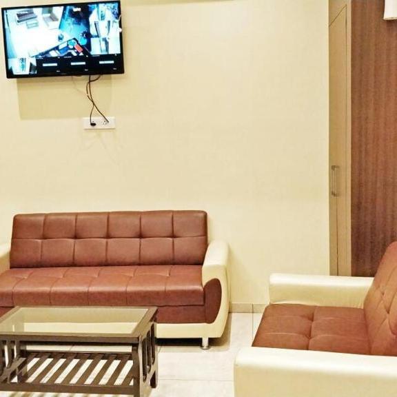 Hotel Emerald Near T2 International Airport Mumbai Luaran gambar